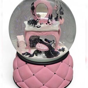 RARE Victoria's Secret Beauty BallMusical Glitter Globe- La Vie enRose. WORKS!